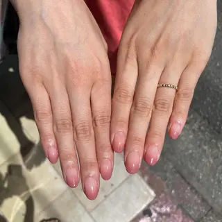 ネイル ﾔｽﾀﾞ ﾐﾅのネイルデザイン