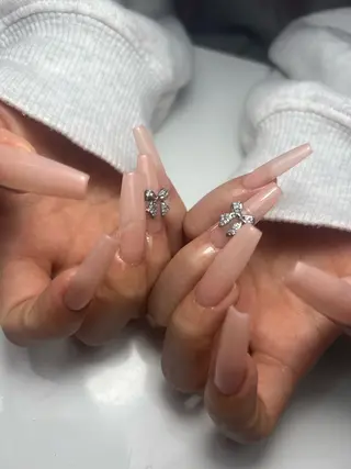 ネイル Nail Salon L'arc所属・💊大阪/心斎橋 moni🧠のネイルデザイン