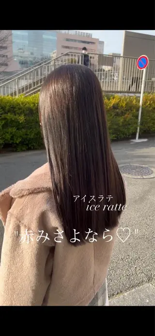 ロング メンズバレイヤージュ 斉藤春のヘアスタイル