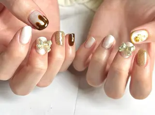 ミディアム ネイリスト シンのネイルデザイン