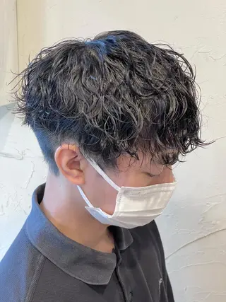 ショート パーマ メンズ メンズ特化/パーマ指 名No.1/百瀬太郎のヘアスタイル