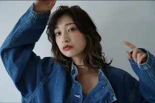 ロング ヘアアレンジ 🍓艶髪/艶カラー ハイトーン/しんたにのヘアスタイル