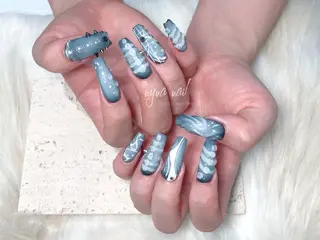 ネイル 花 火のネイルデザイン