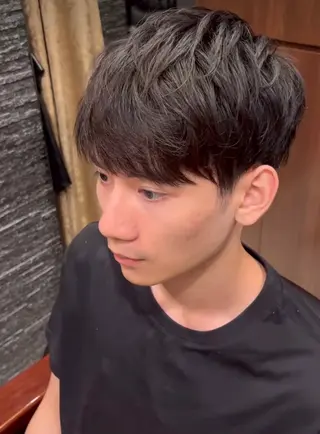 ミディアム HIROGINZA東京駅八重洲店所属・佐々木 健吾のヘアスタイル