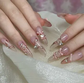 ネイル NANAネイルサロン 【長さだし専門店】のネイルデザイン