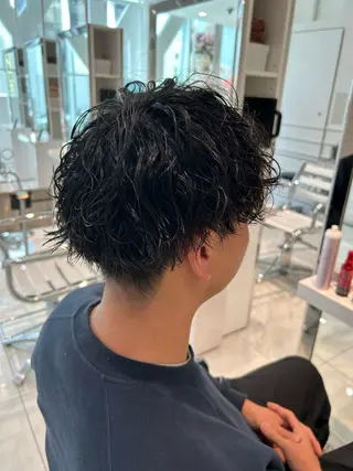 パーマ メンズ スパイキーショート／ パーマ平松秀門のヘアスタイル