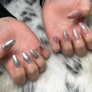 ネイル Laki nailのネイルデザイン