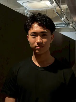 ショート メンズ 金山駅前/メンズ パーマ/真柄 恒輝のヘアスタイル