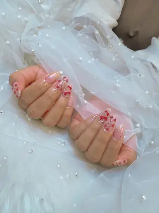 ネイル クイーンズネイル銀座所属・Queeens nailのネイルデザイン