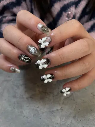 ネイル my&所属・my&_ maimiのネイルデザイン