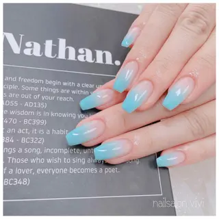 ネイル ＶＩＶＩ nailsalonのネイルデザイン