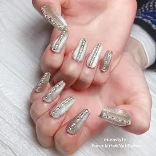 ミディアム ネイル 👑enen style👑のネイルデザイン