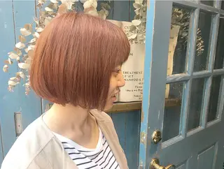 ショート カラー ブリーチ、パーマ 西部笑のヘアスタイル