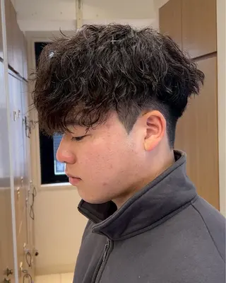 ショート パーマ メンズ パーマ/ハイトーン /吉田眞のヘアスタイル