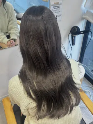 カラー Hana 🩰のヘアスタイル