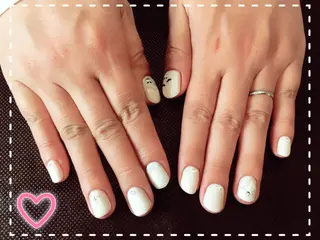 ネイル ネイル＆フラワーサロン〜Ri✦hiro〜鳥栖店所属・HIRATA RIEのネイルデザイン