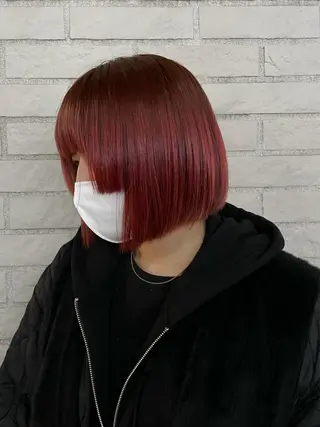 カラー ミルクティーベージュ ブリーチ🖤サヤカのヘアスタイル