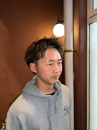 ショート hair make sanctuary所属・オオエ トア／カラー／パーマのヘアスタイル