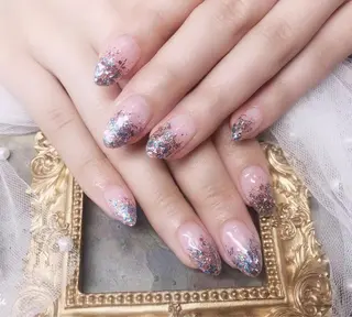 ネイル マジックミラー所属・マジック ミラーのネイルデザイン