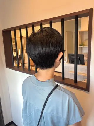 ショート 勝田 沙耶のヘアスタイル