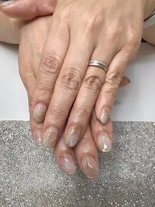 ネイル Guarendo錦糸町店所属・ガレンドウ 白澤 愛子のネイルデザイン