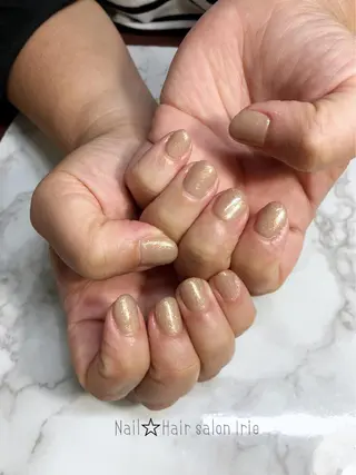 ネイル Hair salon Irie所属・與儀 知佳のネイルデザイン