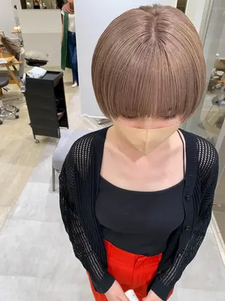 ショート カラー 顔まわりカラー特化 赤津百合絵のヘアスタイル