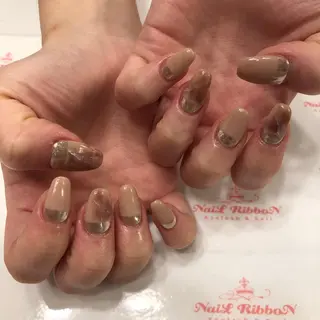 ネイル ネイルリボン 受付スタッフのネイルデザイン