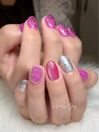 ネイル infinity skyのネイルデザイン