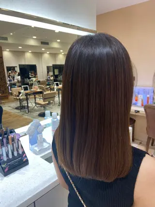 セミロング 新宿／透明感カラー/ 髪質改善/早野大空のヘアスタイル