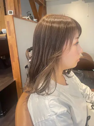 セミロング Mavie hair所属・髪質改善×潤艶カラー ⭐️岡田崇彰のヘアスタイル