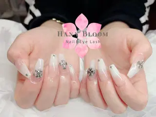 ネイル Hana Bloom Nail Salonのネイルデザイン