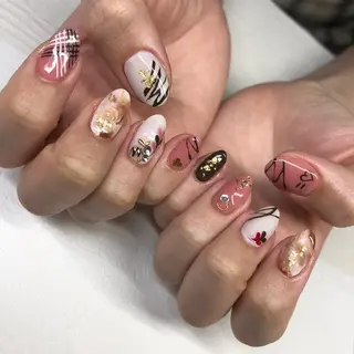 ロング カラー ヘアアレンジ キッズ ネイル マツエク・マツパ 福田 加奈のネイルデザイン