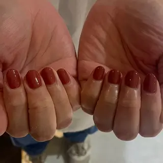 ネイル 𝑟𝑖𝑠𝑎 🕯‎🤍のネイルデザイン