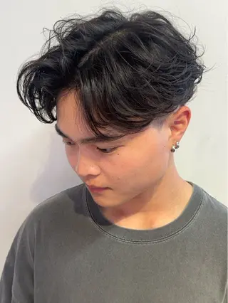 メンズ AMRITA omotesando所属・艶ｶﾗｰ･:*個性派 ﾈｲﾙ🦋mire-のネイルデザイン