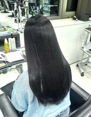 ロング レイヤー×艶髪🤎. 𝜗𝜚hitomiのヘアスタイル