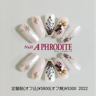 ネイル Nail  Aphroditeのネイルデザイン