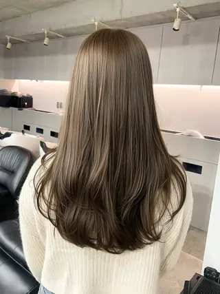 ロング カラー 表参道/赤み無し 透明感 colorのヘアスタイル