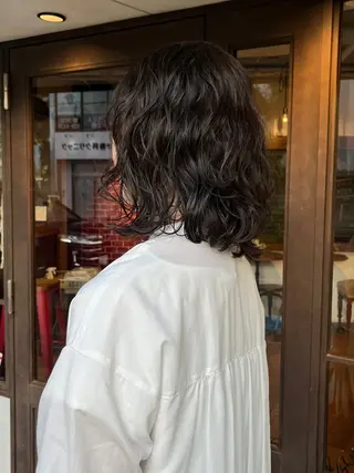 ミディアム パーマ IT’s所属・韓国好き🇰🇷 美容師MIKUのヘアスタイル