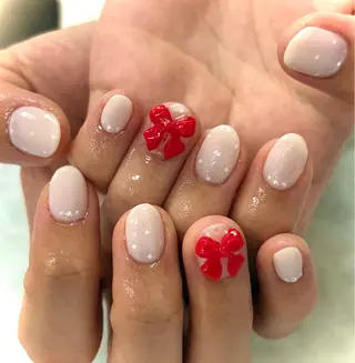 ネイル Bianca関内 USUI🐢のネイルデザイン