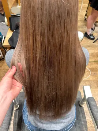 ロング 解田彩奈/ stylistのヘアスタイル