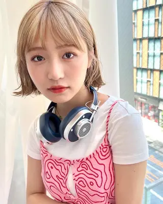 ミディアム カラー レイヤー専門家 ダブルカラー修のヘアスタイル