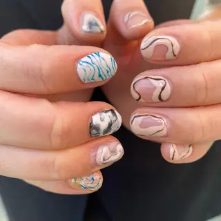 ネイル niconail 千歳烏山店所属・niconail 🧣ayu 📍烏山のネイルデザイン