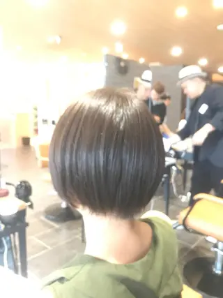 ショート ému エミュ　hair &spa所属・近藤 みゅうまのヘアスタイル