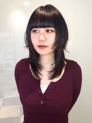 ミディアム anna 韓国レイヤ ー/ ハッシュカットのヘアスタイル