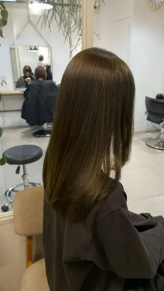 セミロング カラー じゅわっと暖色カラー 🍊Moemiのヘアスタイル