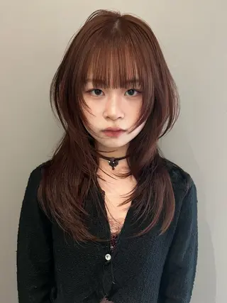 セミロング カラー haco＋所属・圧倒的デザイン力 店長🎨RENAのヘアスタイル