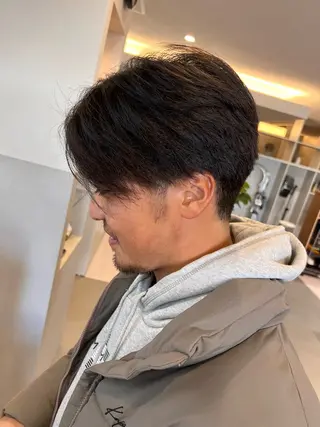 ショート labyrinthノーブル所属・メンズ特化西村 雄太のヘアスタイル