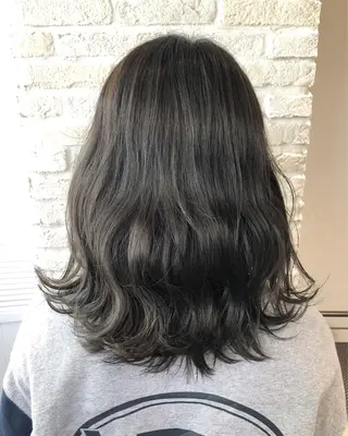 ミディアム カラー パーマ ヘアアレンジ 遠藤 拓馬のヘアスタイル