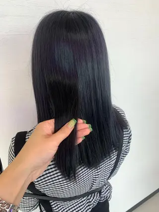 ミディアム カラー UNDER vr 【アンダーバー】のヘアスタイル